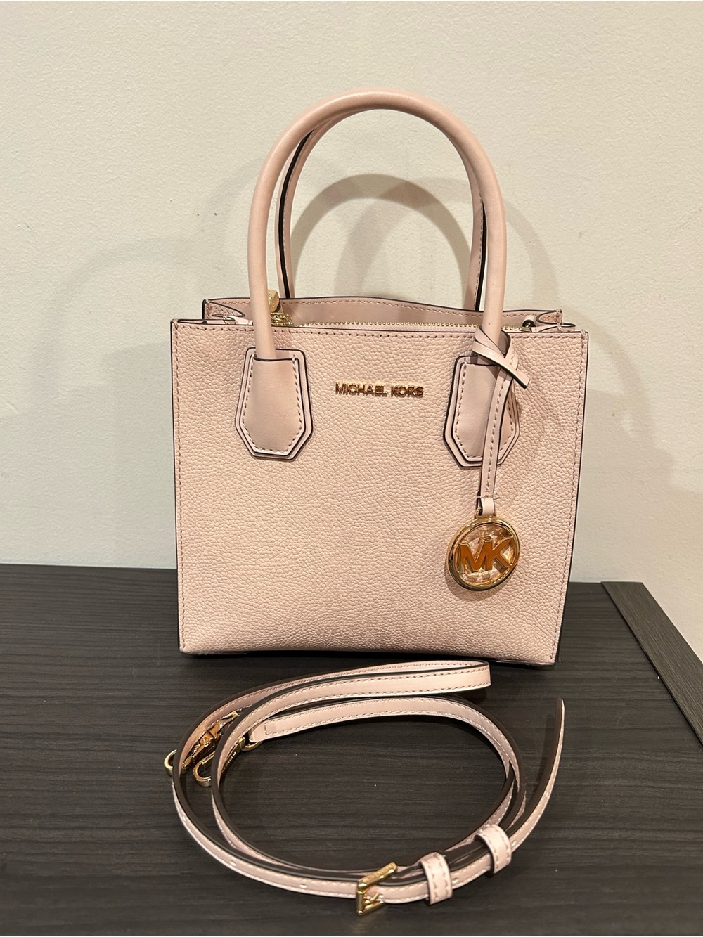 Michael Kors Mercer Medium Pebbled Leather Crossbody Bag in Light Pink